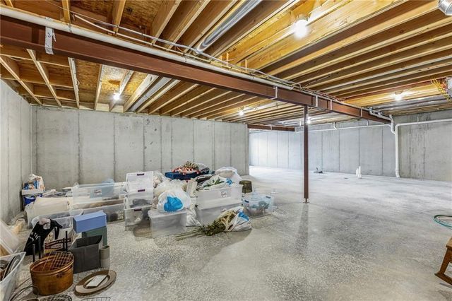 15366 W 173rd Terrace, Olathe, KS 66062