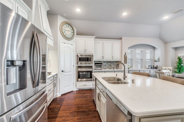 1205 Arabella Lane, Little Elm, TX 76227