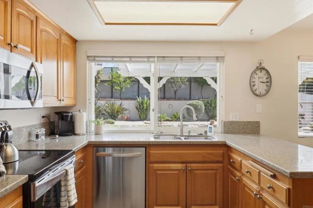 14327 Jennings Vista Trail, Lakeside, CA 92040