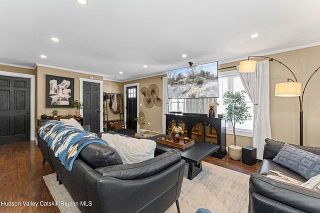 57 Marys Avenue, Kingston, NY 12401