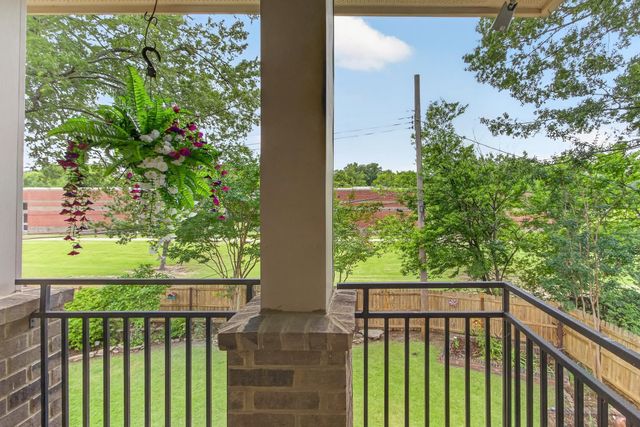 321 PINEWOOD ST, Memphis, TN 38117