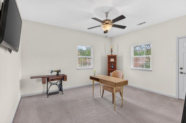321 PINEWOOD ST, Memphis, TN 38117