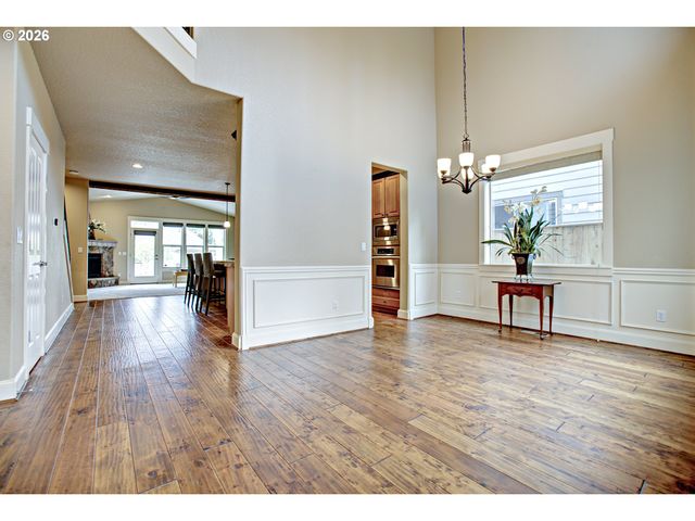 13197 Sw BEDFORD St, Tigard, OR 97224