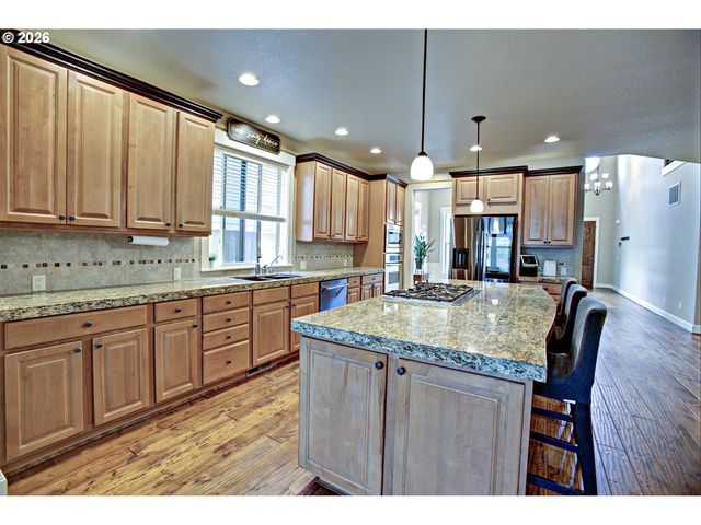 13197 Sw BEDFORD St, Tigard, OR 97224