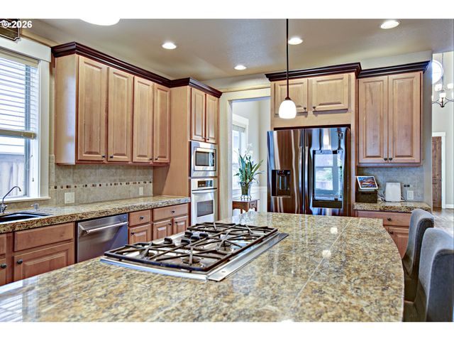 13197 Sw BEDFORD St, Tigard, OR 97224