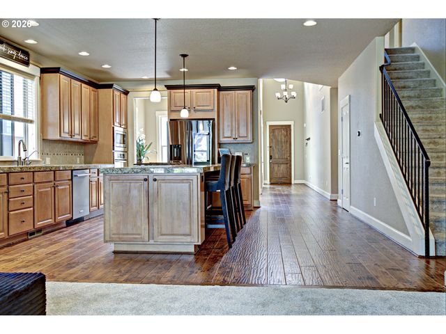 13197 Sw BEDFORD St, Tigard, OR 97224