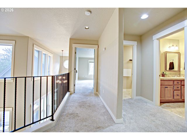 13197 Sw BEDFORD St, Tigard, OR 97224