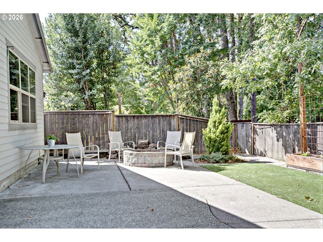 13197 Sw BEDFORD St, Tigard, OR 97224