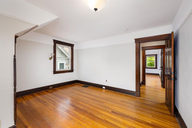 1607 S University Avenue, Ann Arbor, MI 48104