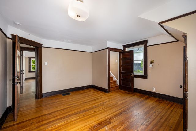 1607 S University Avenue, Ann Arbor, MI 48104