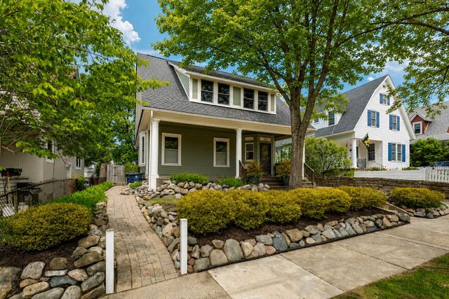 1607 S University Avenue, Ann Arbor, MI 48104