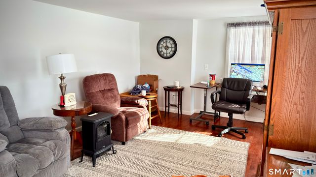 16 Grand Street, Thomaston, CT 06787