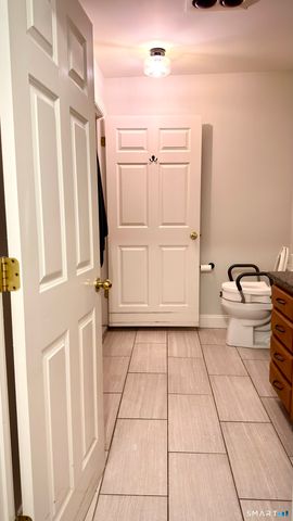 16 Grand Street, Thomaston, CT 06787