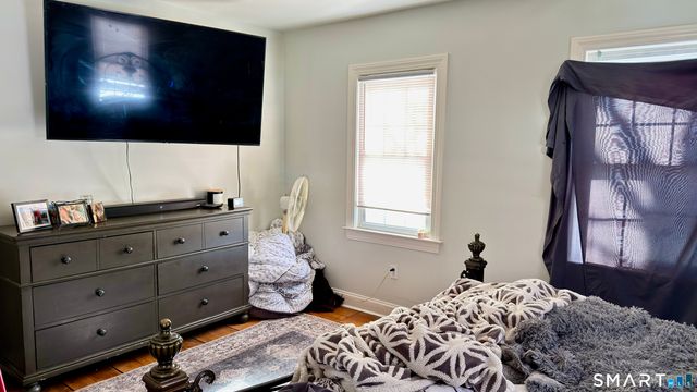 16 Grand Street, Thomaston, CT 06787