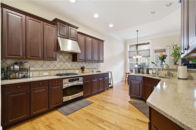 2951 Rivergreen SE Lane, Atlanta, GA 30339