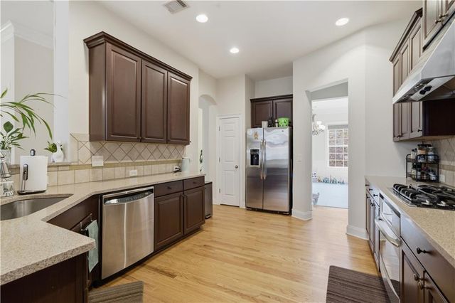 2951 Rivergreen SE Lane, Atlanta, GA 30339