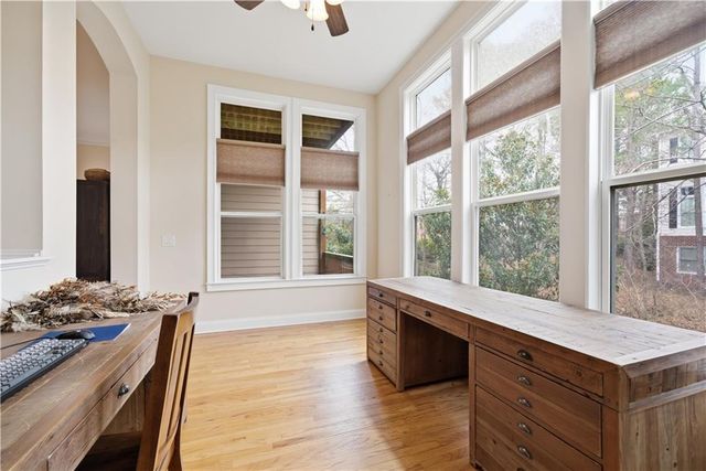 2951 Rivergreen SE Lane, Atlanta, GA 30339