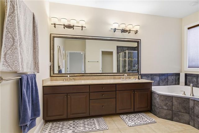 2951 Rivergreen SE Lane, Atlanta, GA 30339