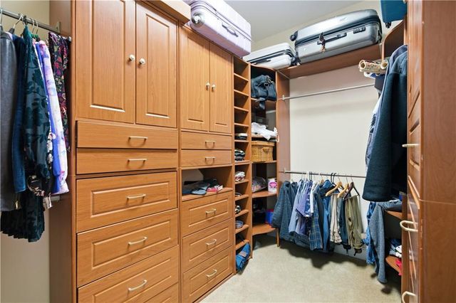 2951 Rivergreen SE Lane, Atlanta, GA 30339