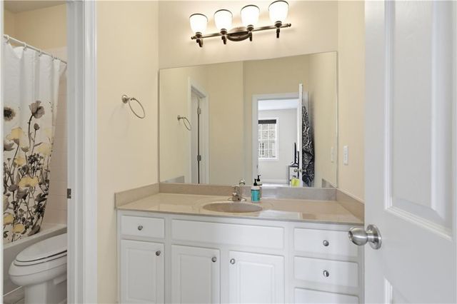 2951 Rivergreen SE Lane, Atlanta, GA 30339