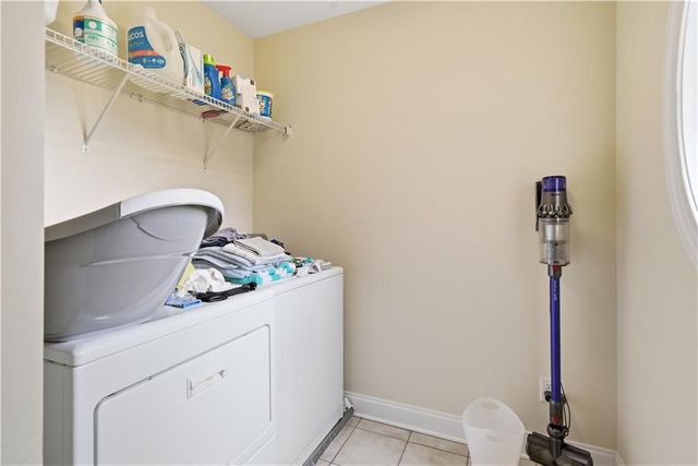 2951 Rivergreen SE Lane, Atlanta, GA 30339