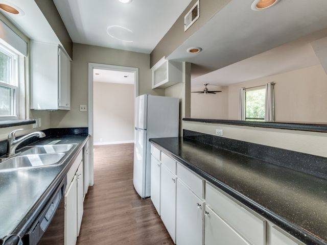 5710 Leona Avenue, Dallas, TX 75231