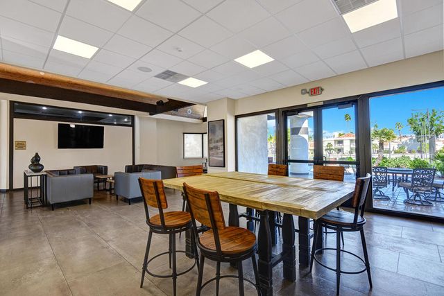 43733 Avenida Alicante, Palm Desert, CA 92211