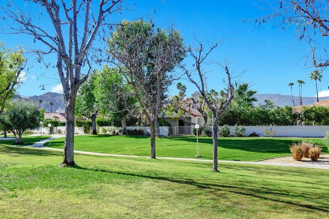 43733 Avenida Alicante, Palm Desert, CA 92211