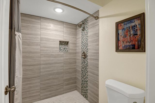 43733 Avenida Alicante, Palm Desert, CA 92211