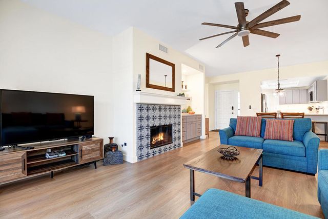 43733 Avenida Alicante, Palm Desert, CA 92211