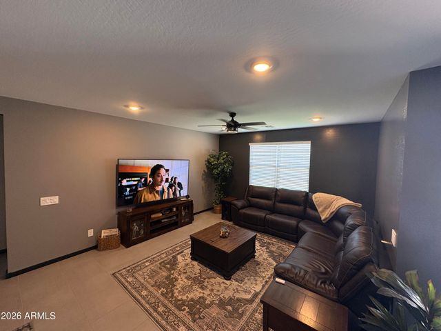 16052 W HONEYSUCKLE Drive, Surprise, AZ 85387