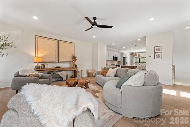 516 Mystic Park Alley 3, Huntersville, NC 28078