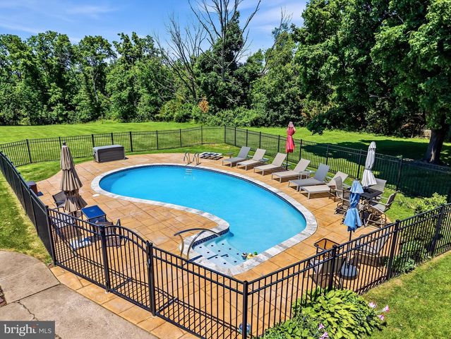 1165 KEPLER RD, Pottstown, PA 19464