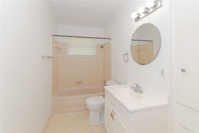 4310 Schanen Blvd, Corpus Christi, TX 78413