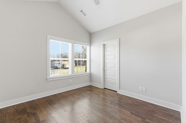 2221B Winford Ave, Nashville, TN 37211