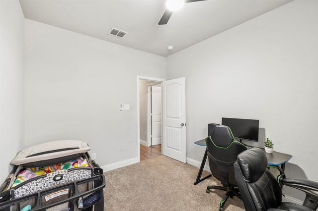 7512 Rose Crest Boulevard, Forest Hill, TX 76140