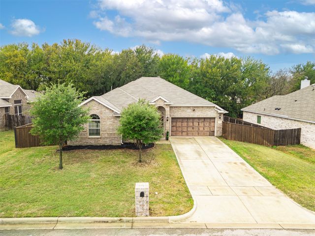 7512 Rose Crest Boulevard, Forest Hill, TX 76140