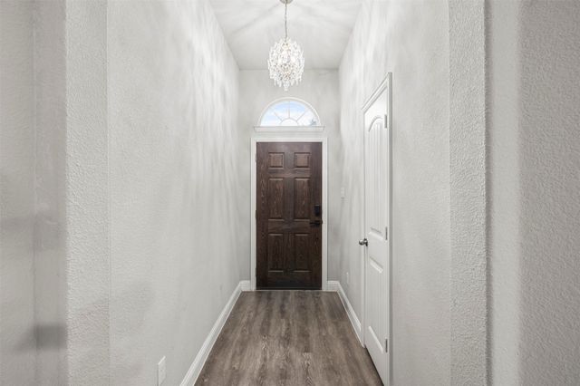 7512 Rose Crest Boulevard, Forest Hill, TX 76140
