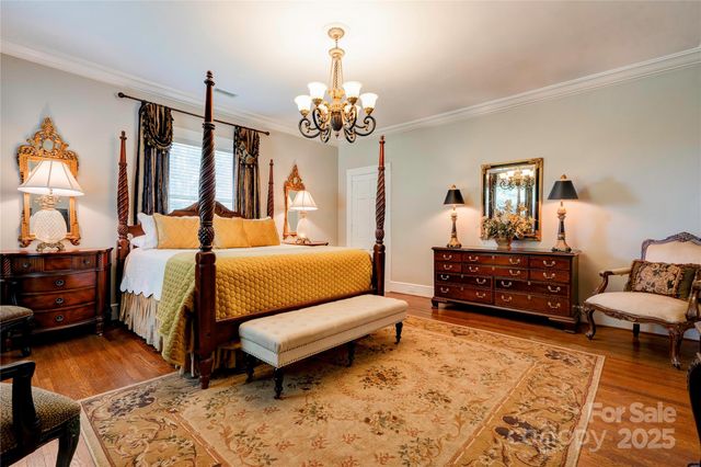 110 N Gaston Street, Kings Mountain, NC 28086