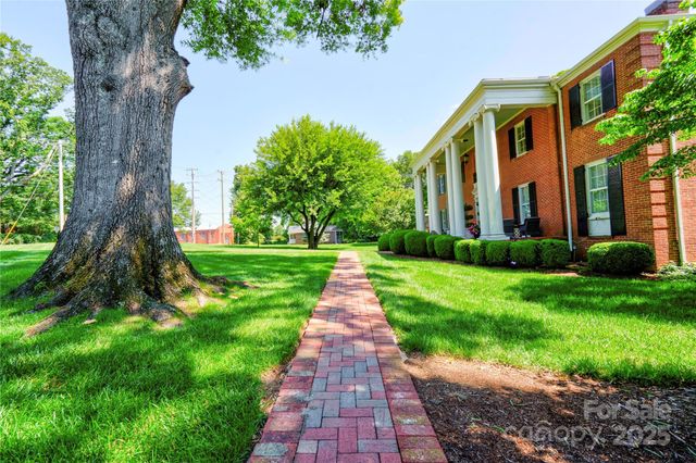 110 N Gaston Street, Kings Mountain, NC 28086
