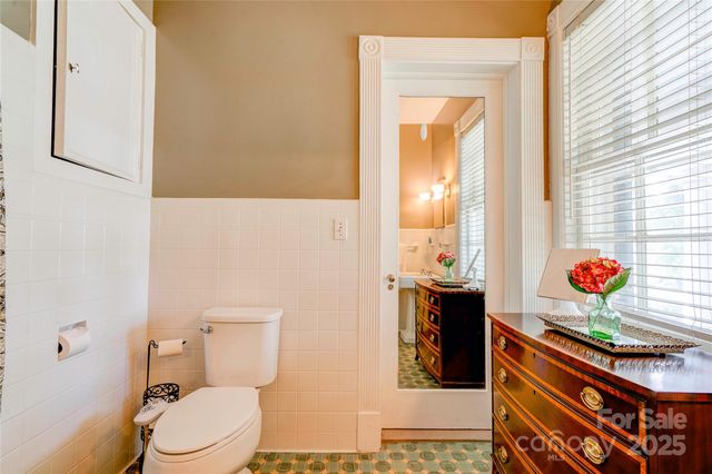 110 N Gaston Street, Kings Mountain, NC 28086