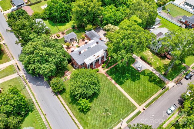 110 N Gaston Street, Kings Mountain, NC 28086