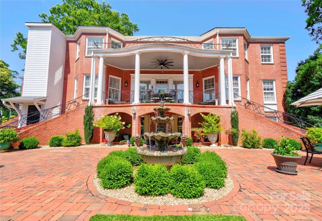 110 N Gaston Street, Kings Mountain, NC 28086