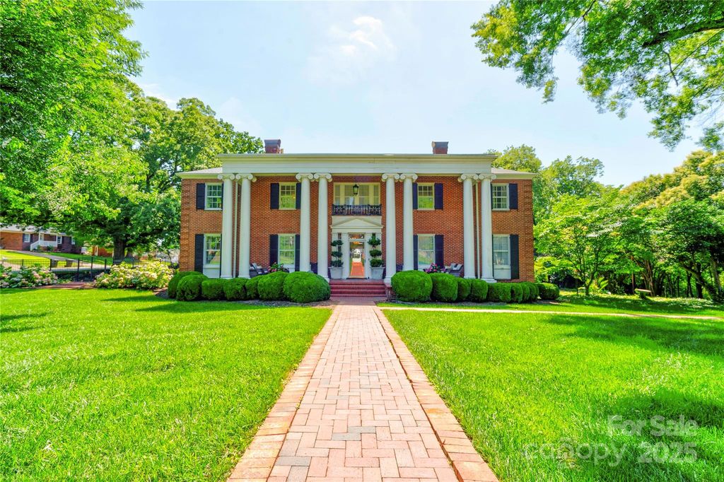 110 N Gaston Street, Kings Mountain, NC 28086