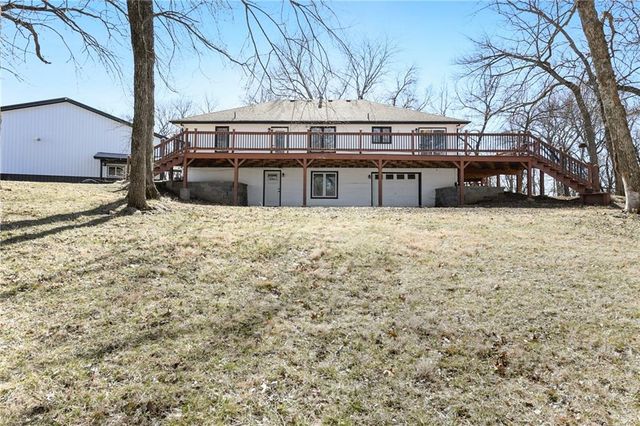 19750 Stranger Road, Leavenworth, KS 66048