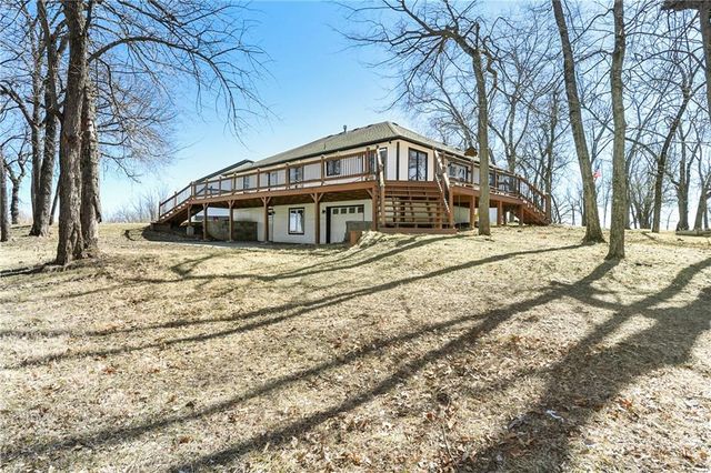 19750 Stranger Road, Leavenworth, KS 66048