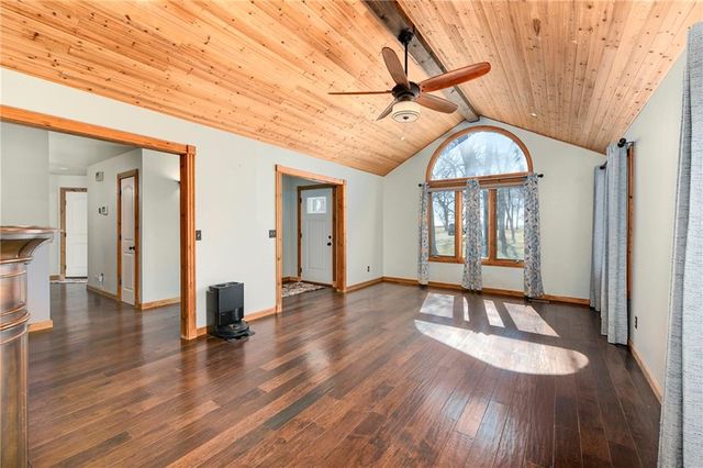 19750 Stranger Road, Leavenworth, KS 66048