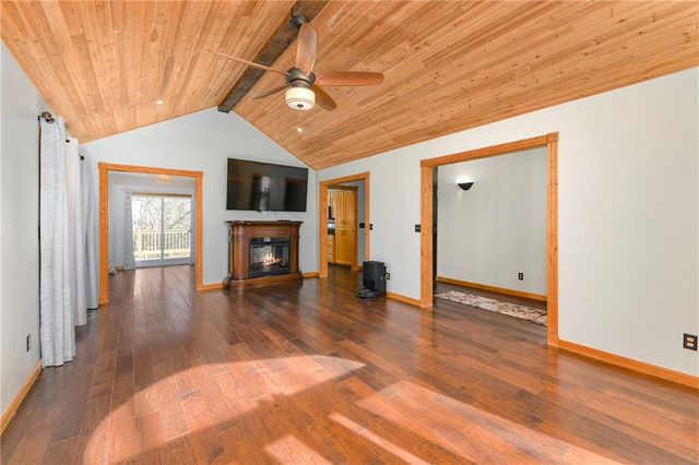 19750 Stranger Road, Leavenworth, KS 66048