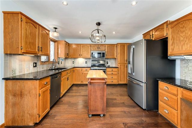 19750 Stranger Road, Leavenworth, KS 66048