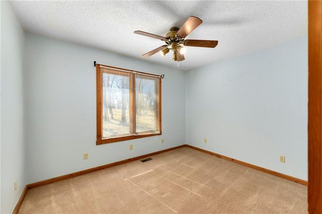 19750 Stranger Road, Leavenworth, KS 66048